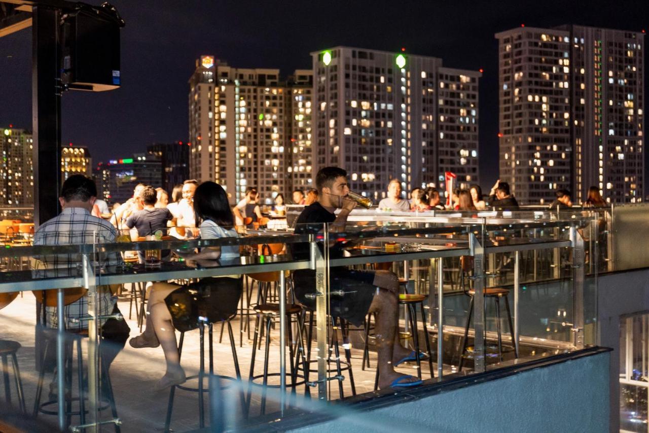 The Arrivals - Cozy Hotel - Pool & Skybar - Sgcenter Ho Chi Minh City Exterior photo
