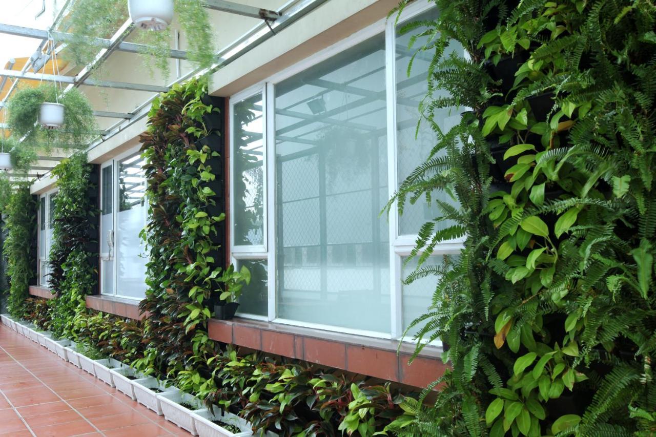 The Arrivals - Cozy Hotel - Pool & Skybar - Sgcenter Ho Chi Minh City Exterior photo