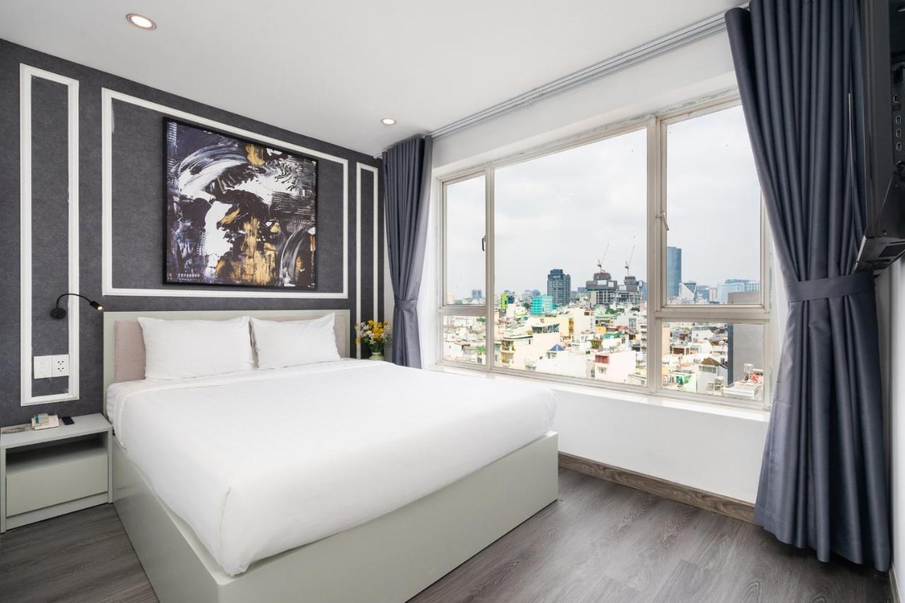 The Arrivals - Cozy Hotel - Pool & Skybar - Sgcenter Ho Chi Minh City Exterior photo