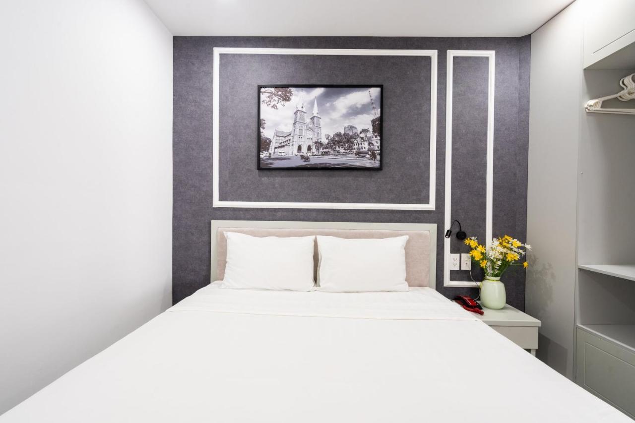 The Arrivals - Cozy Hotel - Pool & Skybar - Sgcenter Ho Chi Minh City Exterior photo